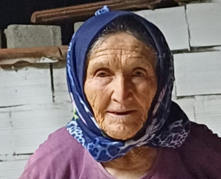 İsmail Sezyer (Garip) Eşi Fatma Sezyer vefat etmiştir